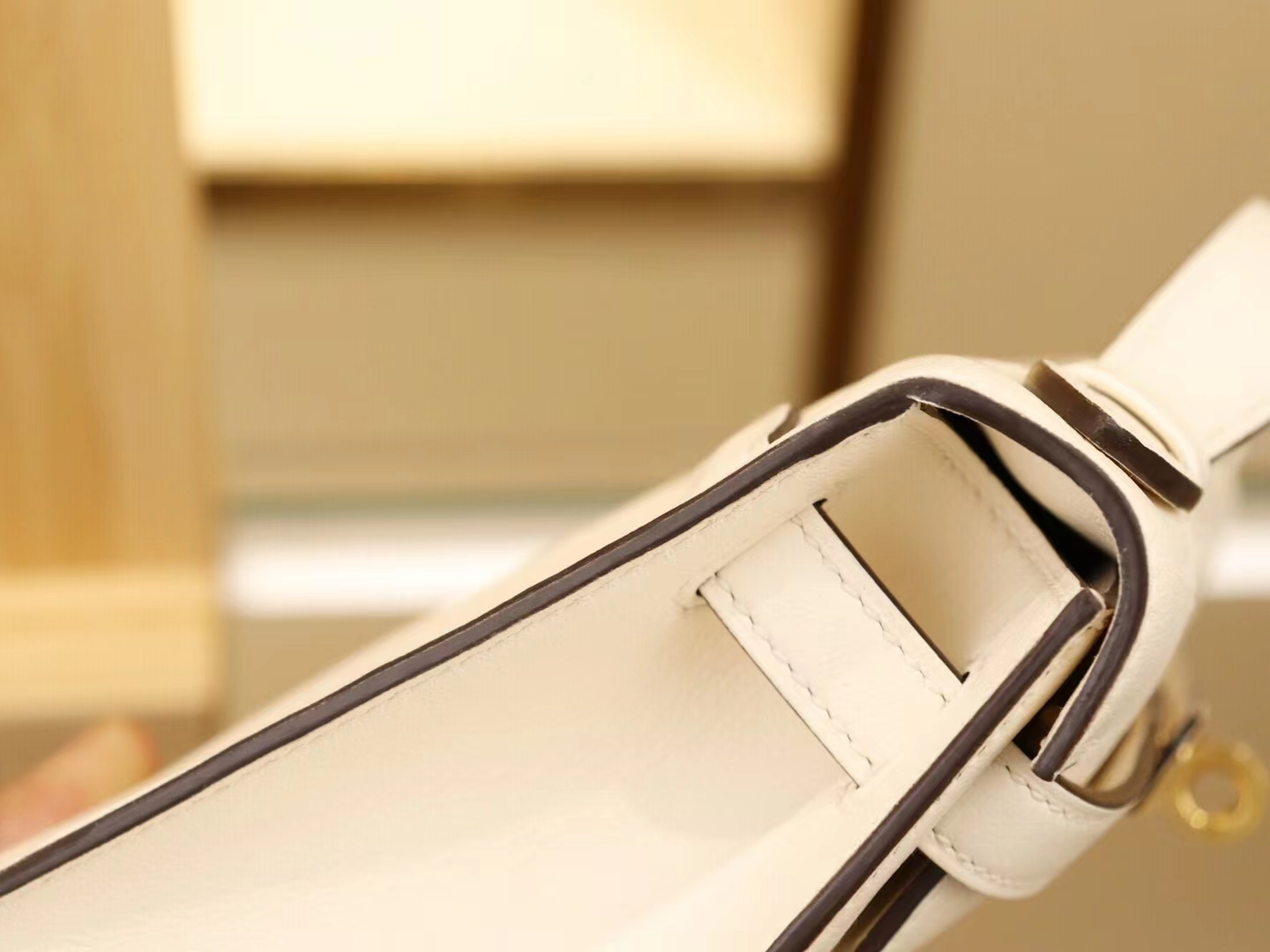 Hermes Mini Kelly 1代 爱马仕I2奶油白Nata Swift牛皮迷你凯莉包 金扣