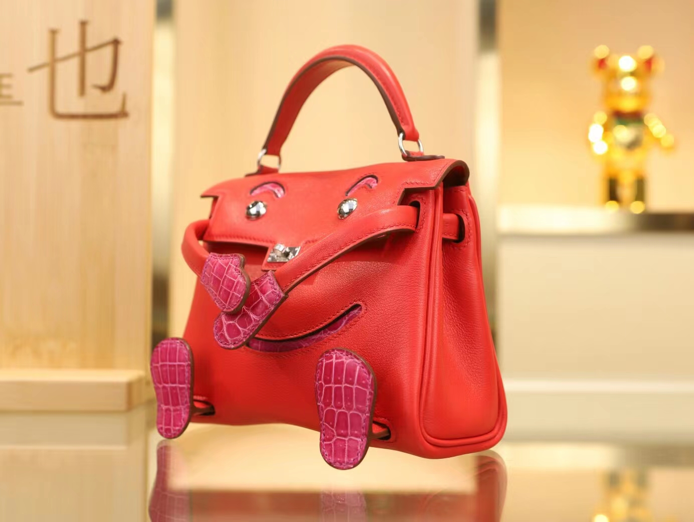 全手缝 Symode Hermes Kelly Doll 16CM S3心红色Swift皮拼J5天方夜谭粉亮面方块鳄鱼皮