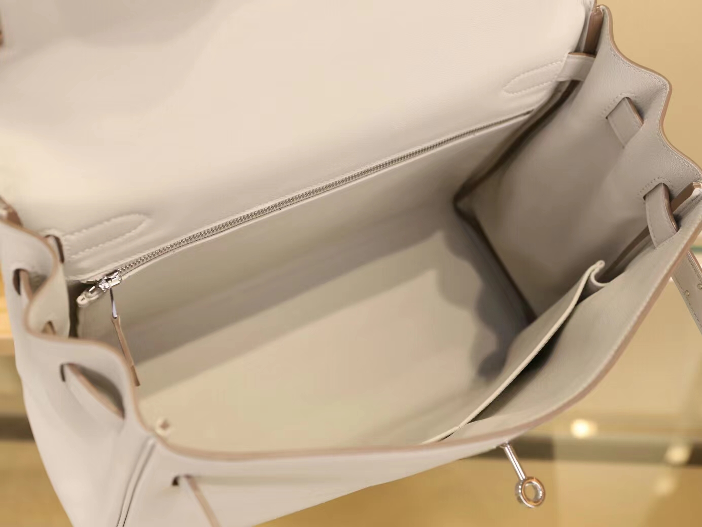 爱马仕包包定制 Hermes Kelly32CM 80珍珠灰Swift小牛皮凯莉包 银扣