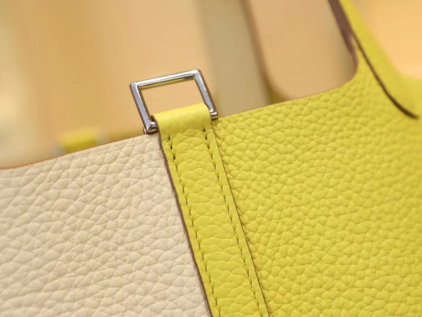 爱马仕菜篮子水桶包 Hermes Picotin Lock18CM 奶油白对拼糖果黄 银扣