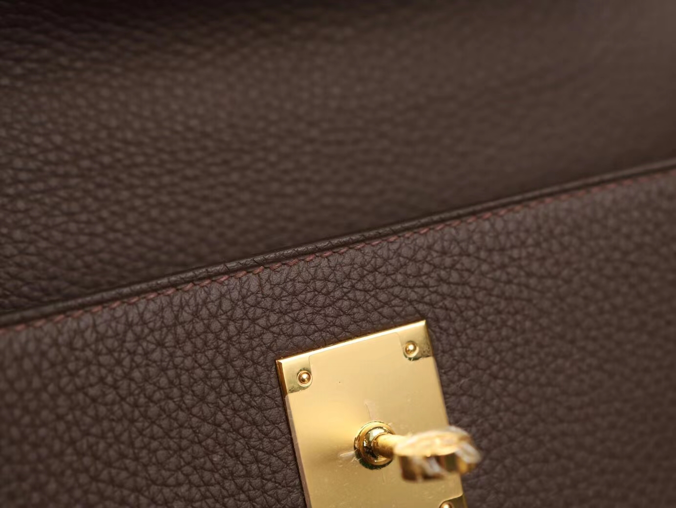 爱马仕包包价格 Hermes 4G焦糖色Brulee Togo皮内缝凯莉包Kelly 28CM