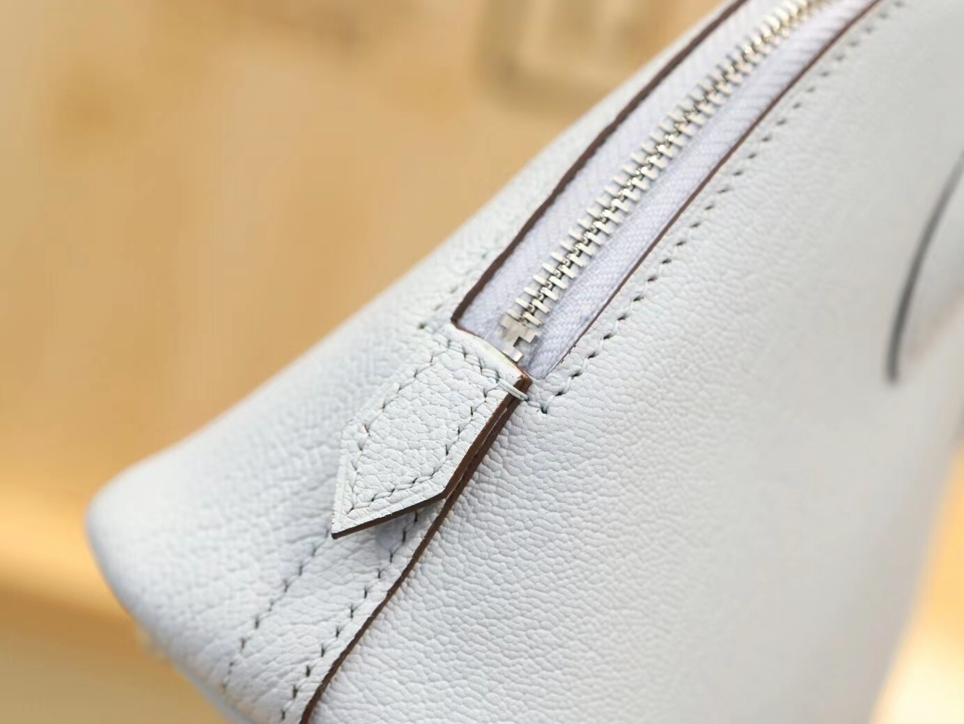 水也名品 Hermes Mini Bolide18CM T0圣杯蓝Blue Brume山羊皮迷你保龄球包