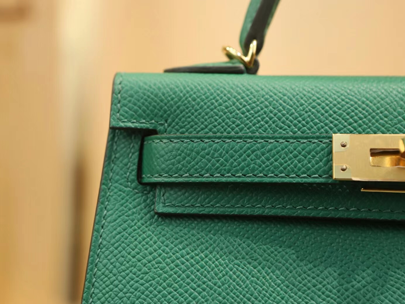 Hermes包包批发 爱马仕U4丝绒绿Epsom皮迷你凯莉包二代Mini Kelly19CM