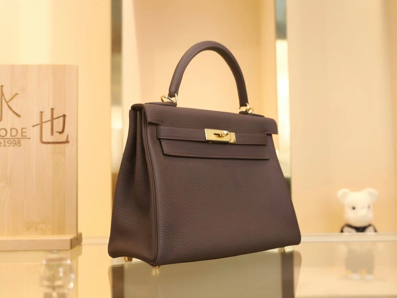 爱马仕包包价格 Hermes 4G焦糖色Brulee Togo皮内缝凯莉包Kelly 28CM