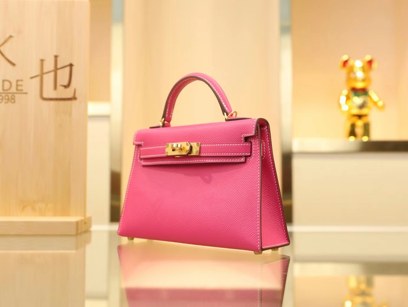 爱马仕包包货源 Hermes E5糖果粉Epsom掌纹牛皮迷你凯莉包二代Mini Kelly19CM