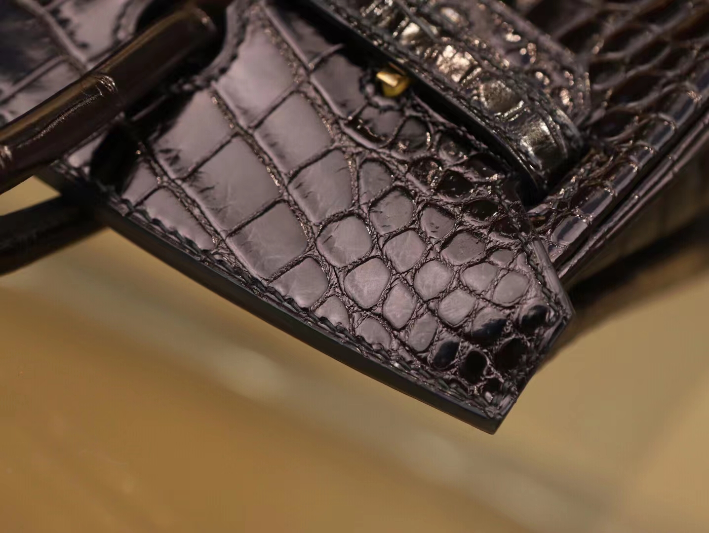 Hermes Birkin25CM 爱马仕89黑色Nior亮面倒V鳄鱼皮铂金包 金扣