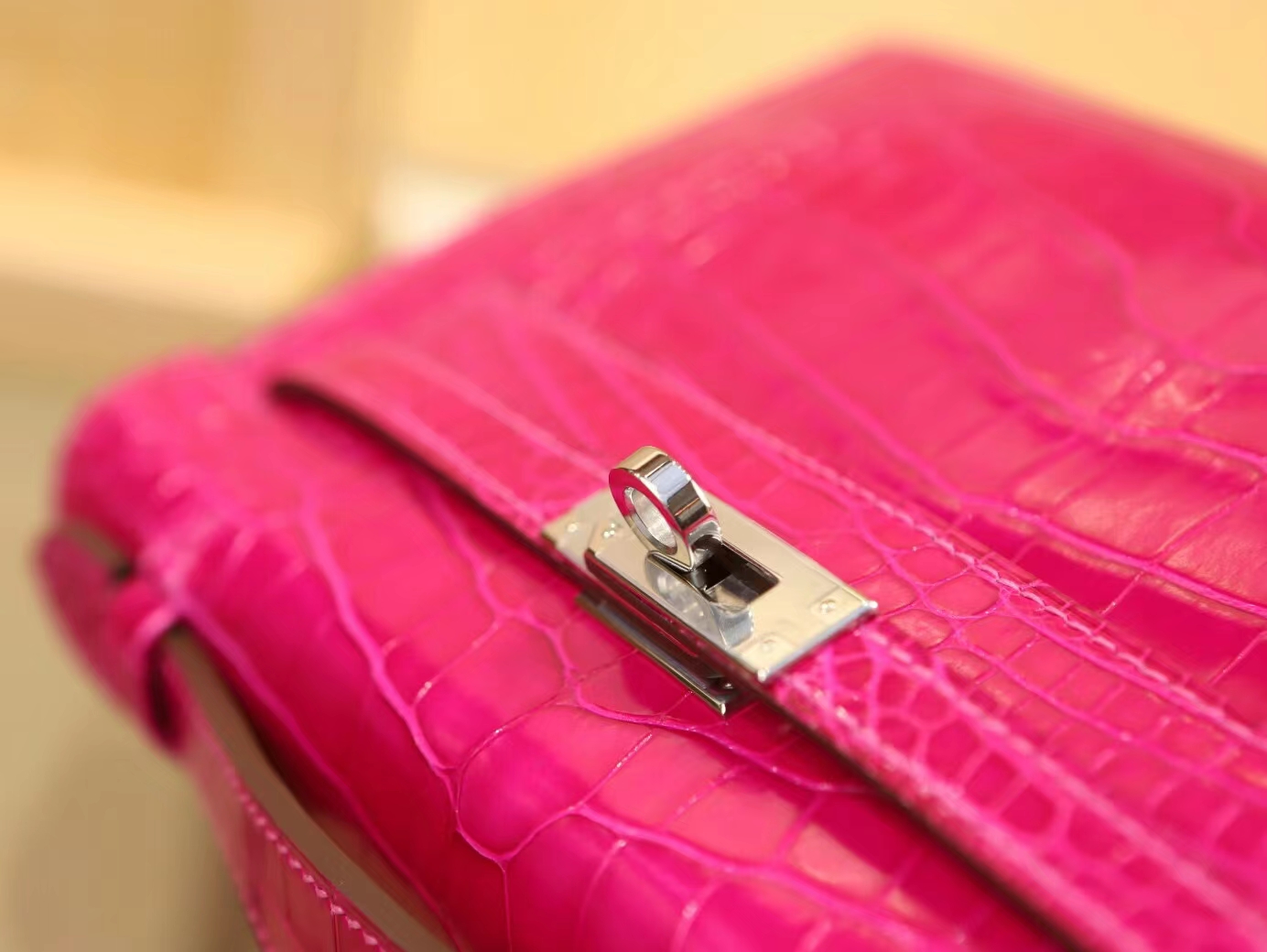 Hermes Mini Kelly Pochette22cm 爱马仕J5天方夜谭粉紫亮面方块鳄鱼迷你凯莉包一代