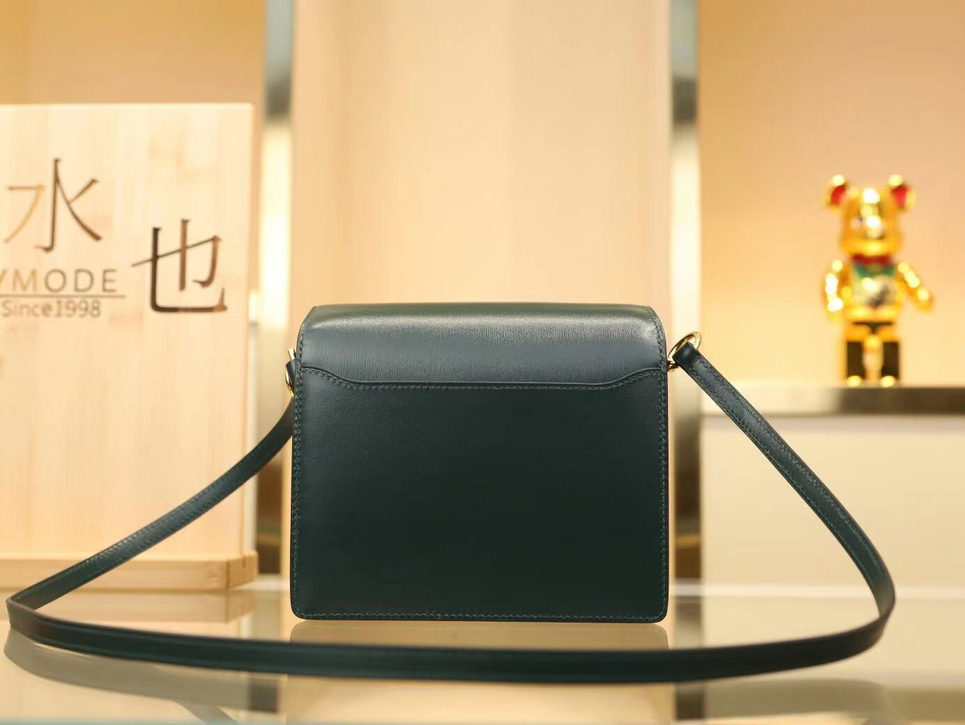 水也名品 Hermes Roulis18CM 爱马仕2Q英国绿Box皮猪鼻子包斜挎包 金扣