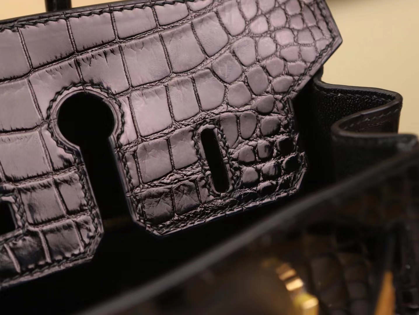 Hermes Birkin25CM 爱马仕89黑色Nior亮面倒V鳄鱼皮铂金包 金扣