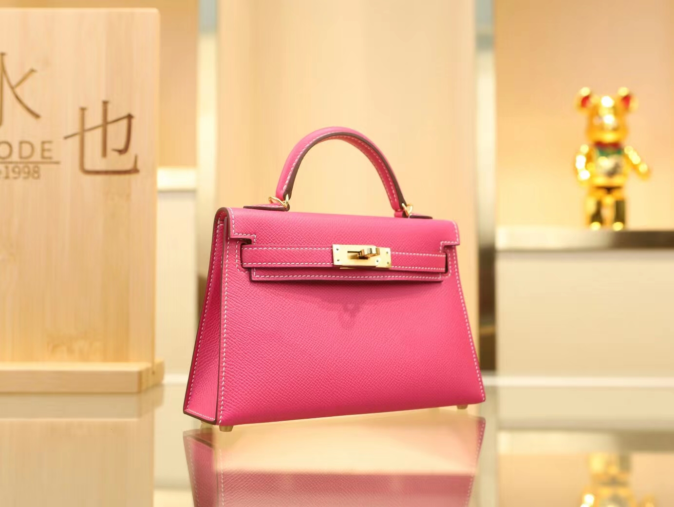 爱马仕包包货源 Hermes E5糖果粉Epsom掌纹牛皮迷你凯莉包二代Mini Kelly19CM
