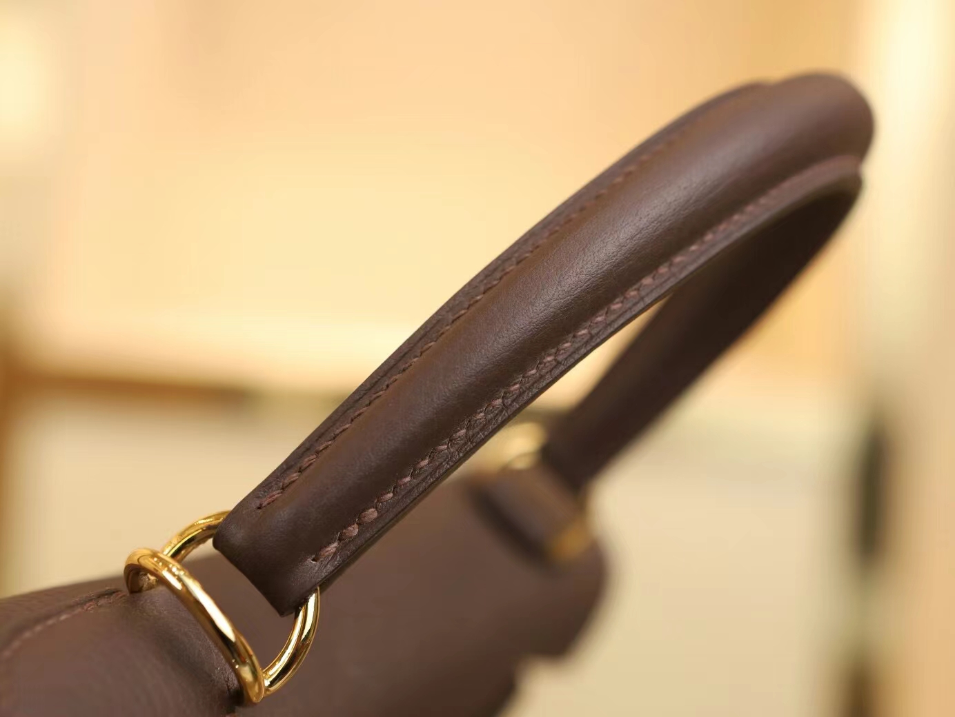 爱马仕包包价格 Hermes 4G焦糖色Brulee Togo皮内缝凯莉包Kelly 28CM