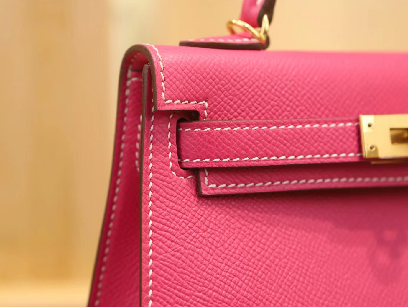 爱马仕包包货源 Hermes E5糖果粉Epsom掌纹牛皮迷你凯莉包二代Mini Kelly19CM