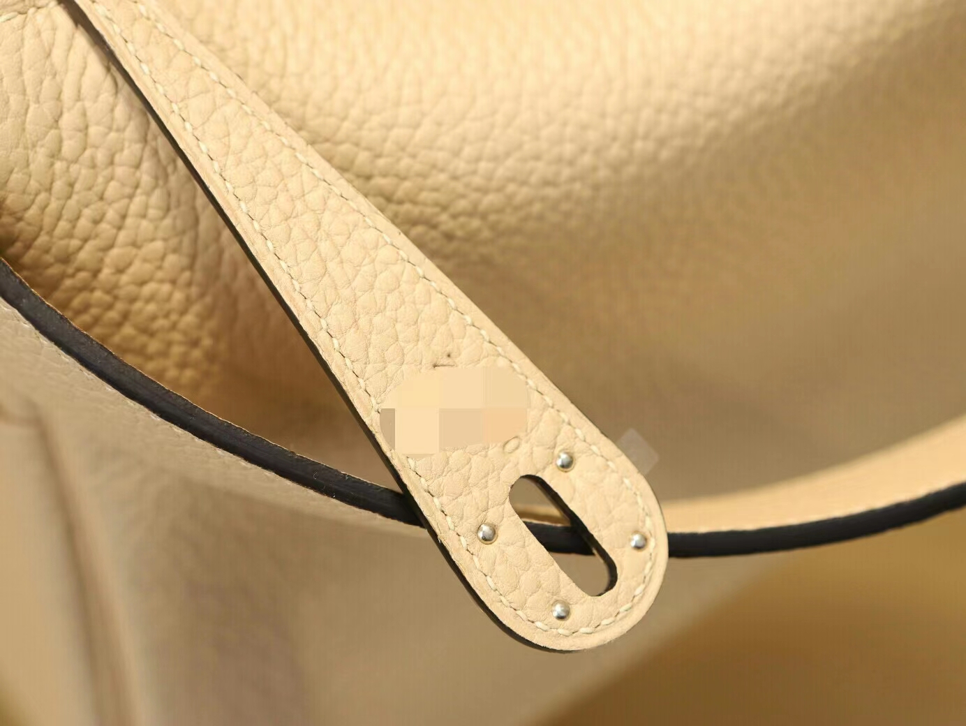 爱马仕琳迪包价格 Hermes Lindy26CM S2风衣灰Trench TC牛皮 银扣