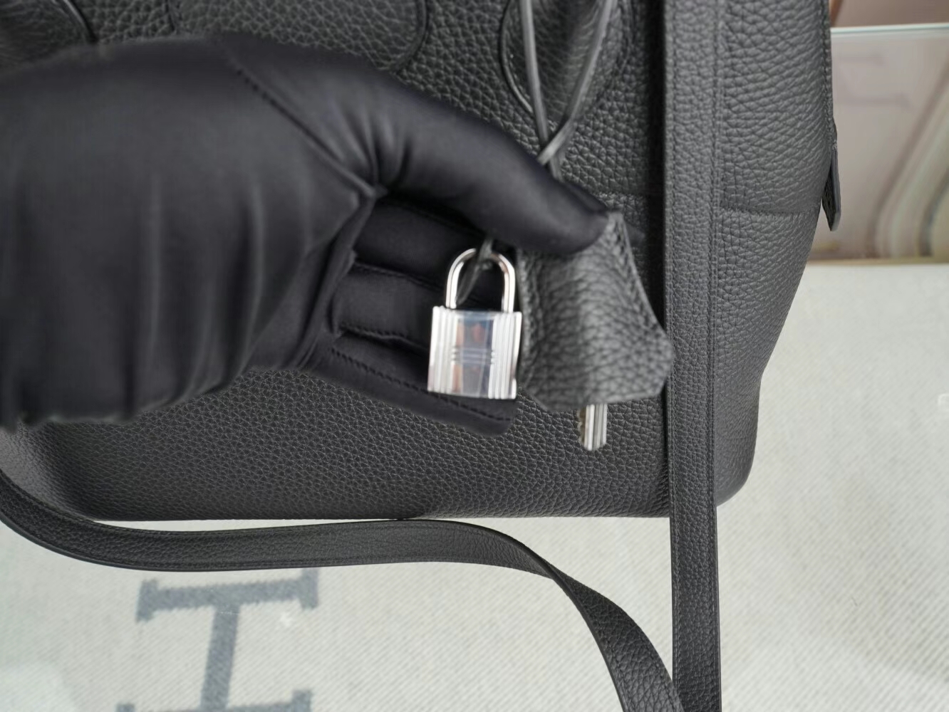 Symode爱马仕包包批发 Hermes Bolide 31CM 89黑色Noir TC牛皮保龄球包 银扣
