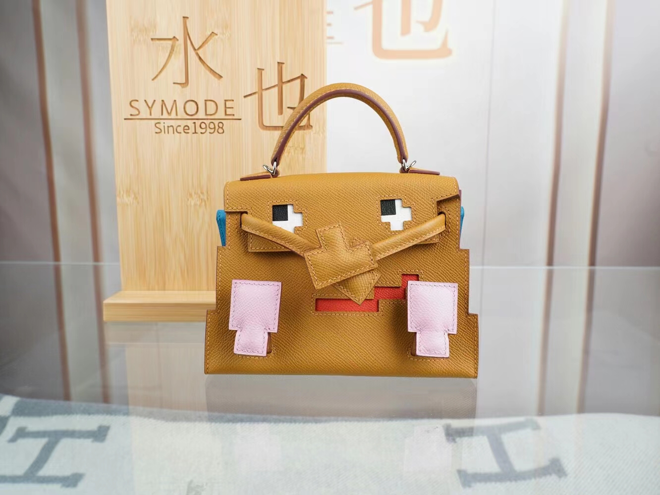 Hermes爱马仕2022新款2S芝麻色Epsom皮马赛克娃娃包Kelly Doll Picto