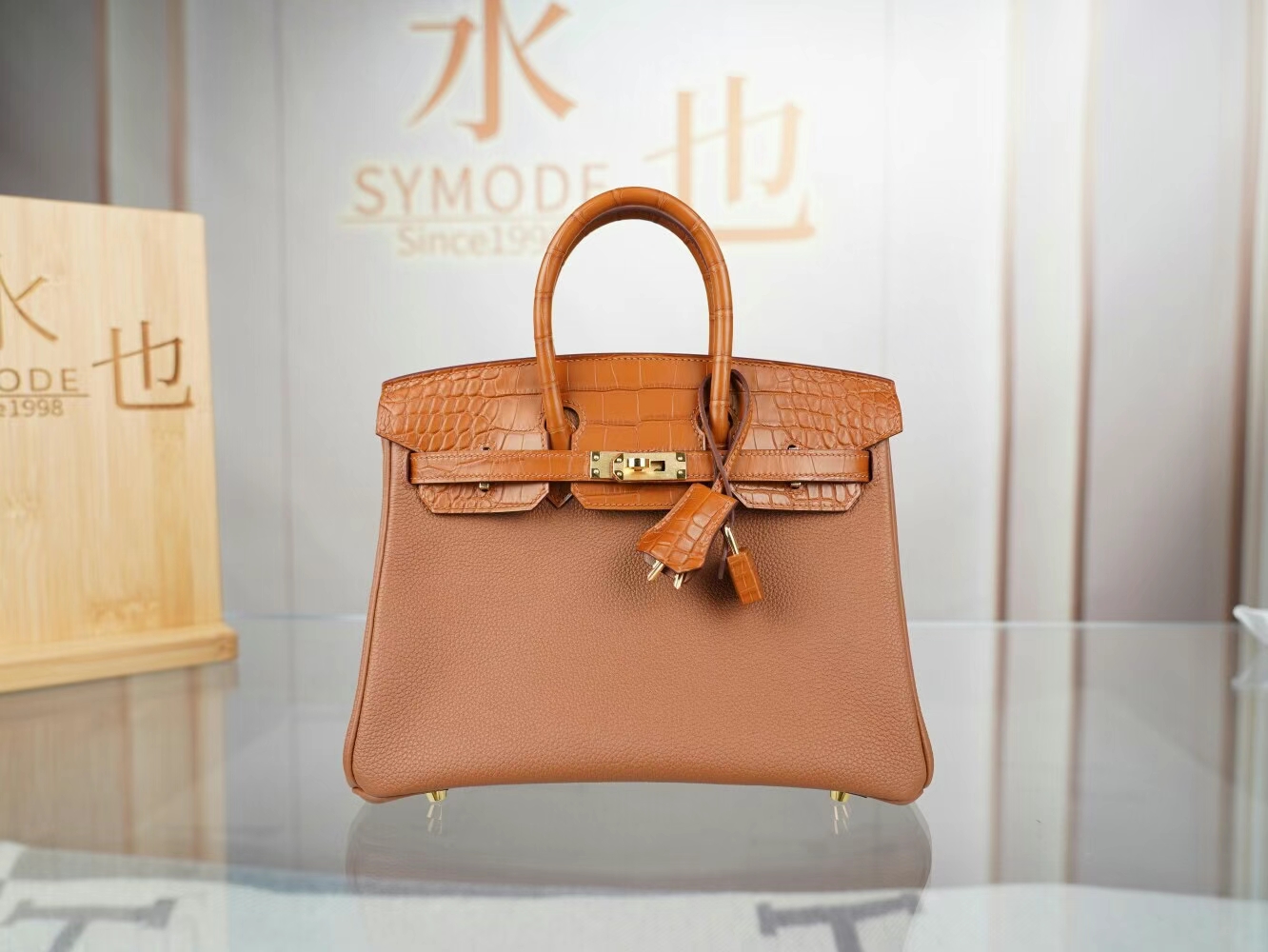 爱马仕Hermes Birkin Touch25CM CC37金棕Togo皮拼雾面方块鳄鱼皮 金扣