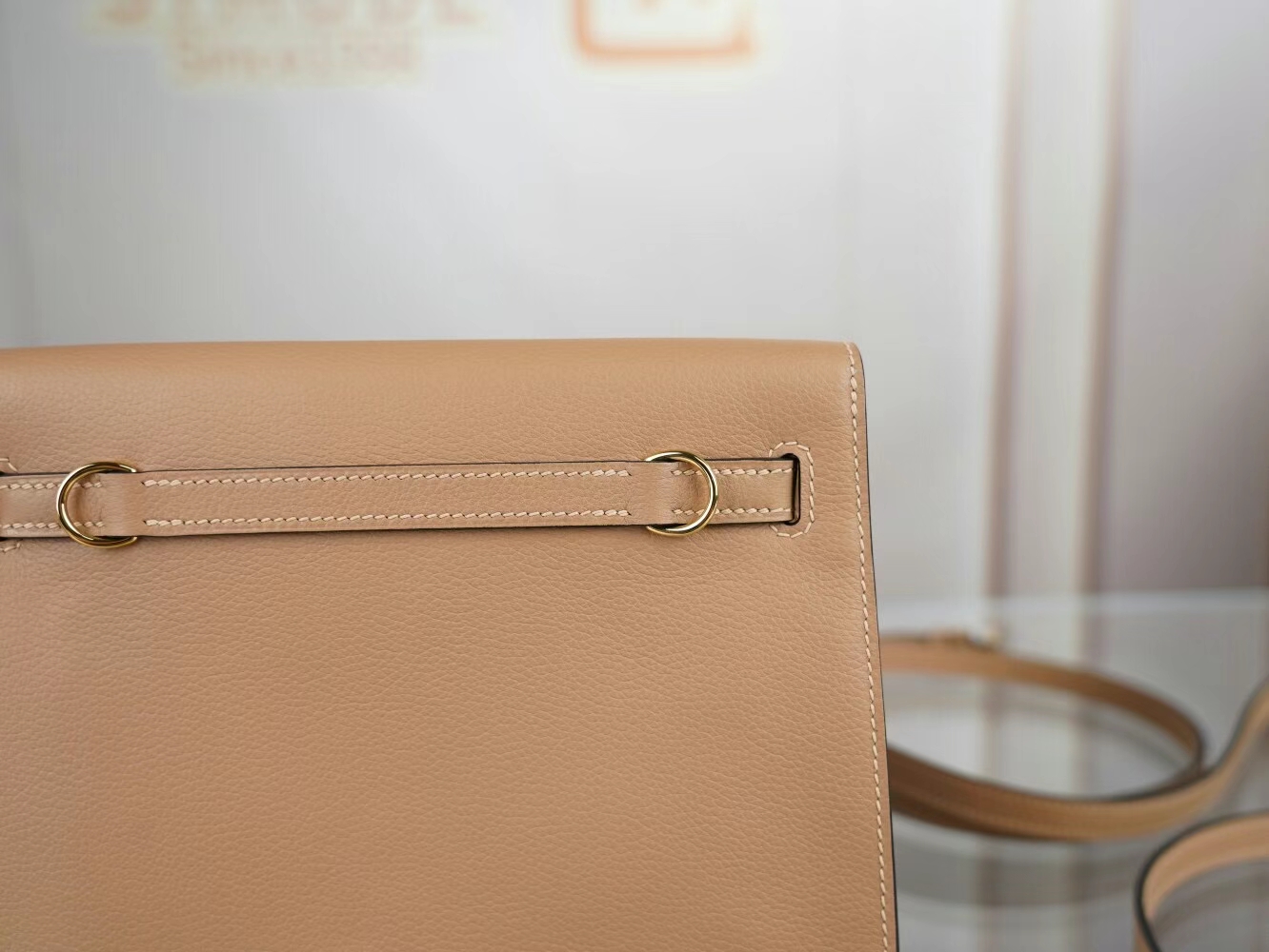 水也名品 爱马仕跳舞包 Hermes 0M奶茶色Chai Evercolor皮Kelly Danse22CM