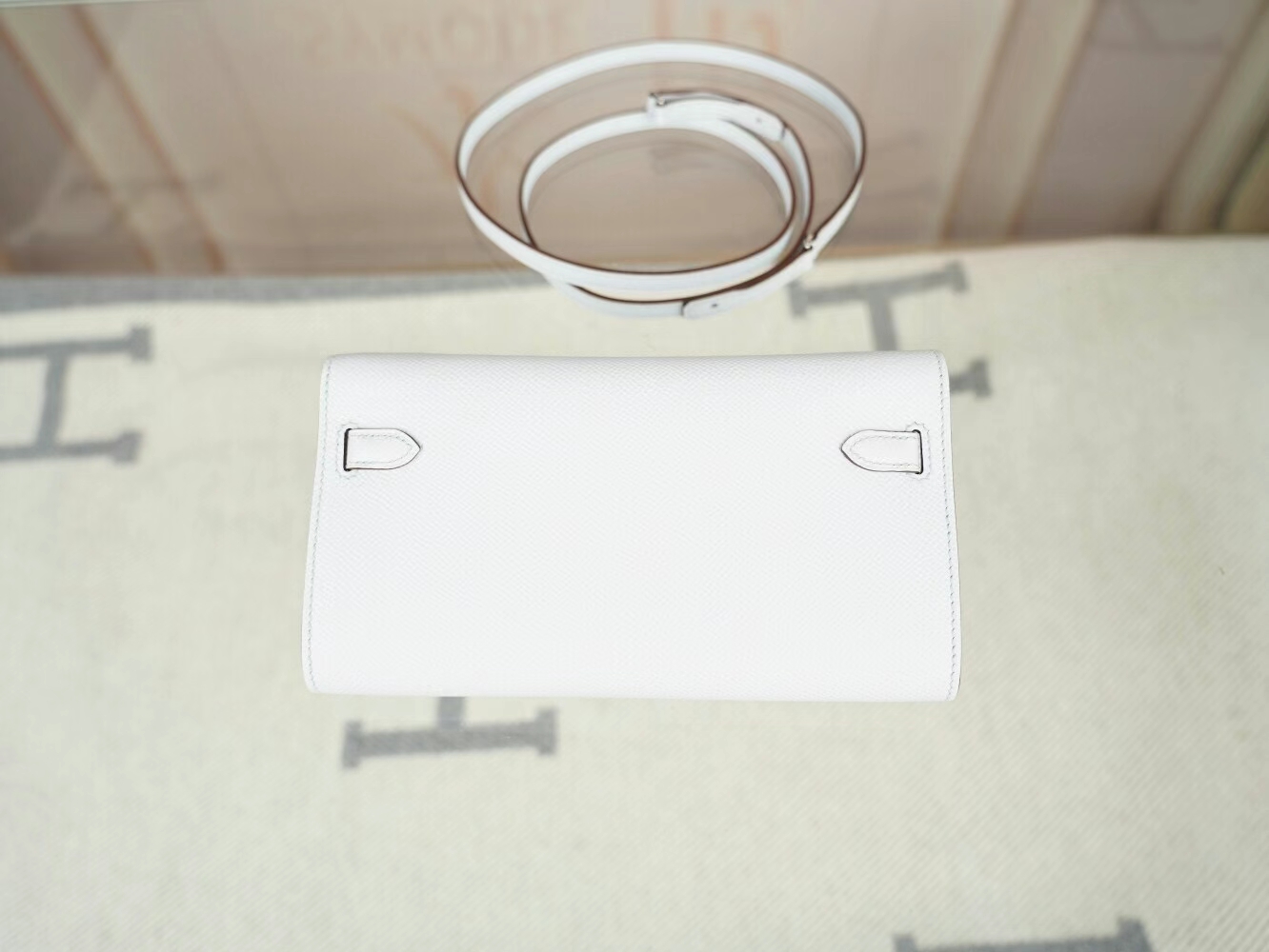 爱马仕包包官网 Hermes Kelly to go T0圣杯蓝Epsom皮凯莉空姐包 银扣