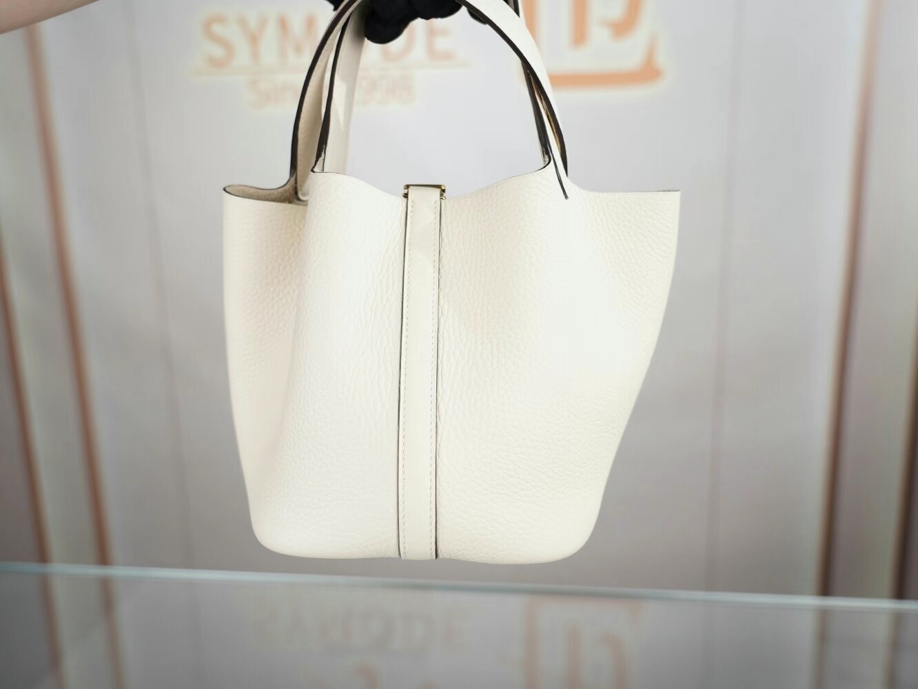爱马仕水桶包定制 Hermes Picotin Lock18CM I2奶油白NataTC皮 金扣