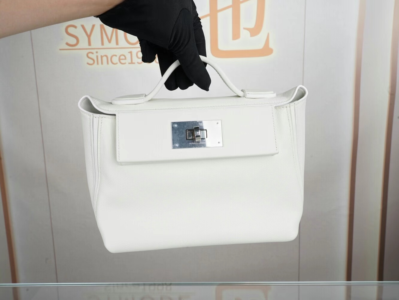 爱马仕包包官网 Hermes Kelly 2424 Mini 纯白色Evercolor拼Swift皮 银扣