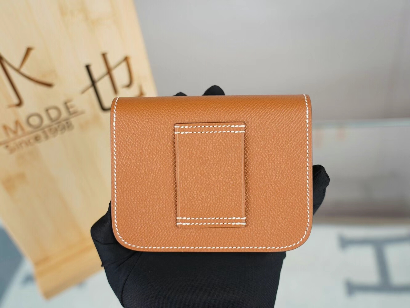 Symode Hermes Constance Slim 爱马仕37金棕色Epsom皮康斯坦钱包 金扣