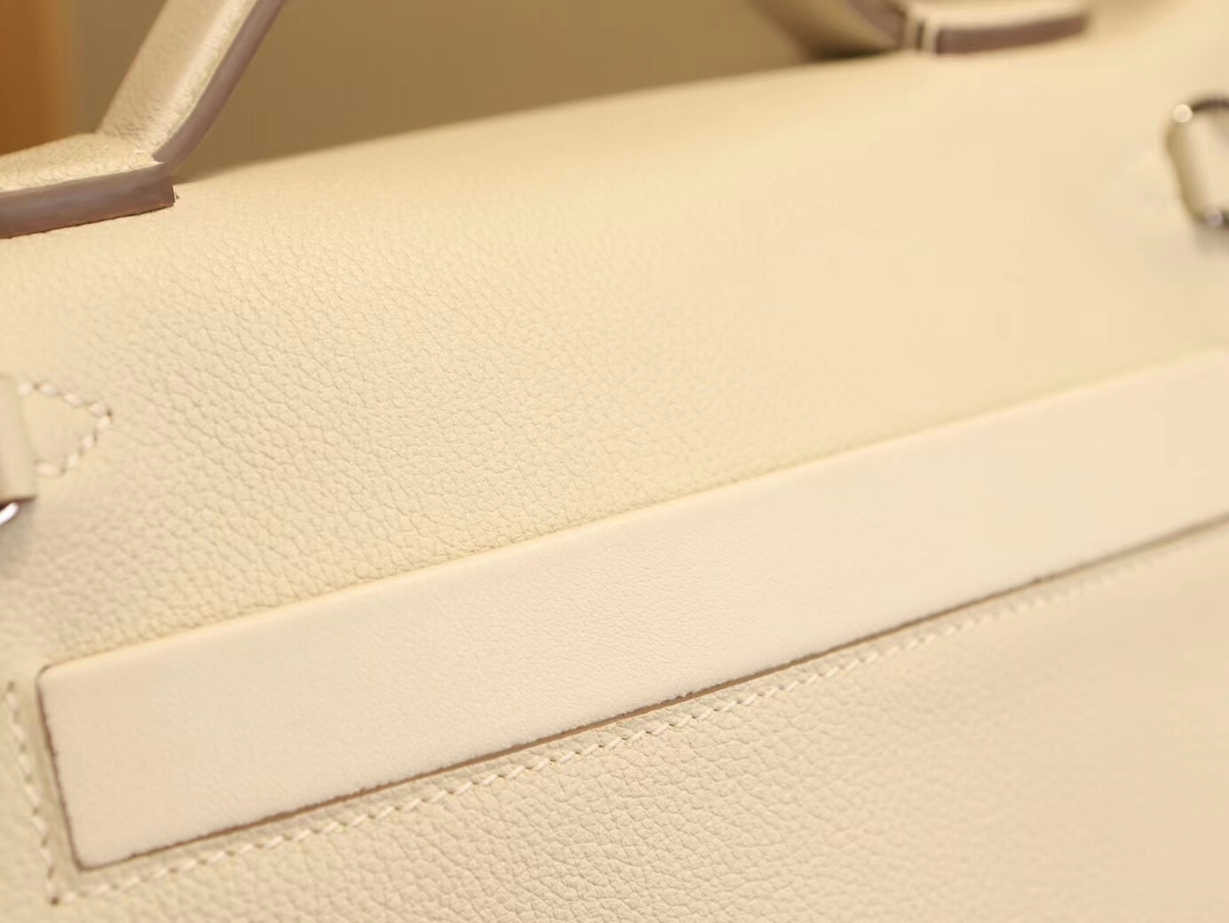 Hermes Mini Kelly2424 爱马仕奶昔白Craie Evercolor拼Swift皮手提包 银扣