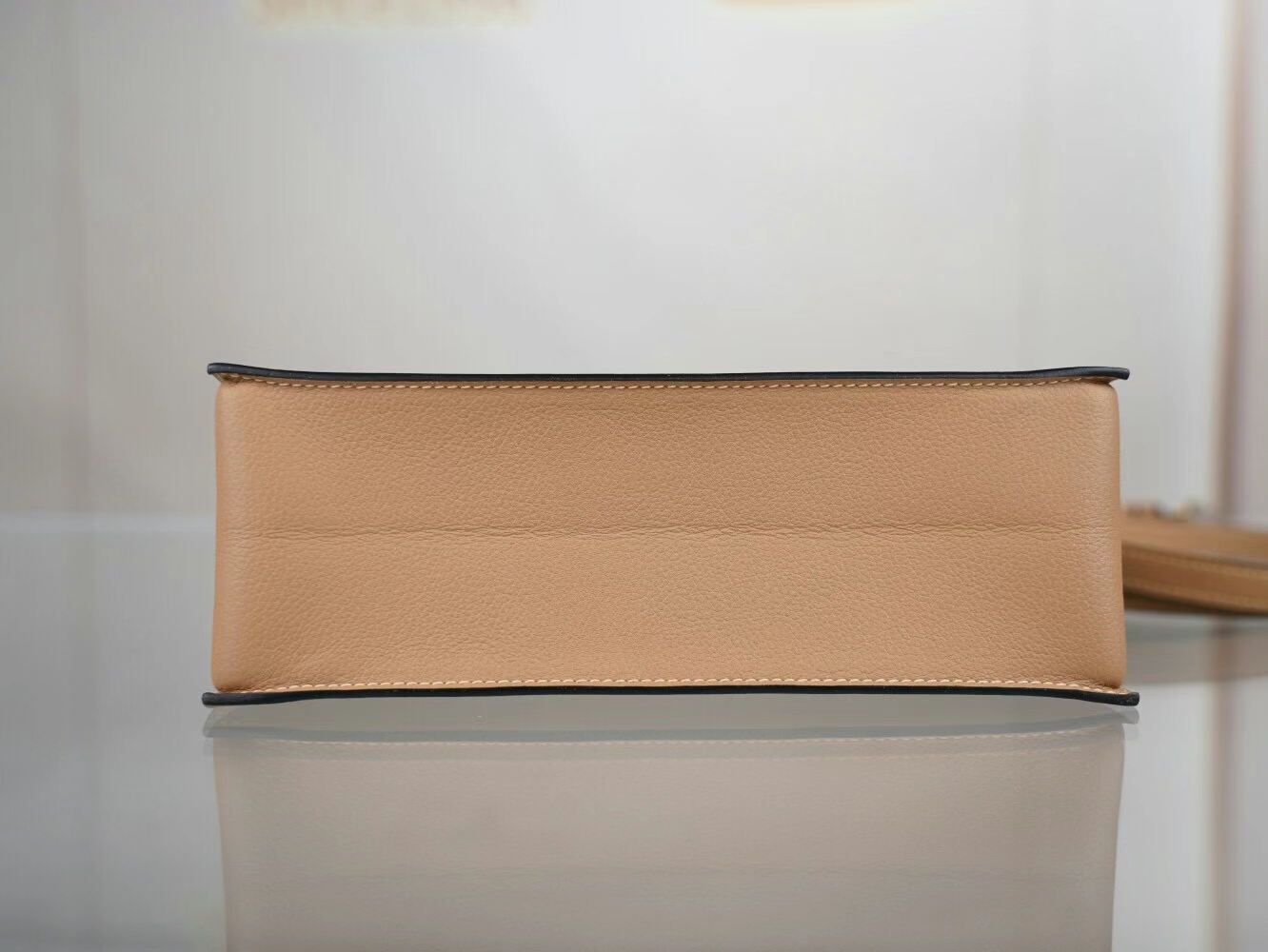 水也名品 爱马仕跳舞包 Hermes 0M奶茶色Chai Evercolor皮Kelly Danse22CM
