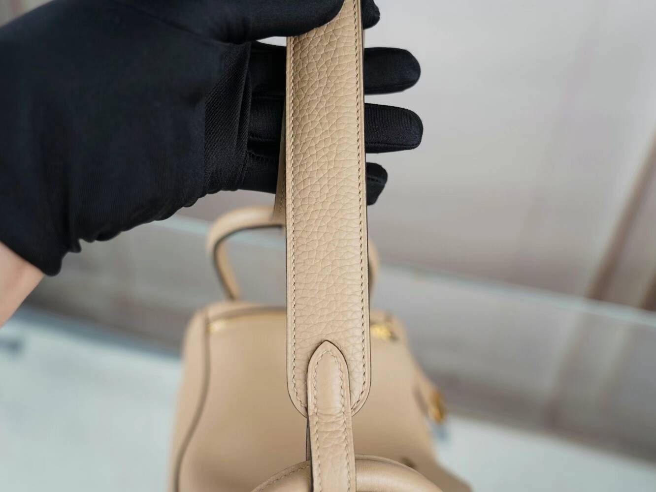 水也名品 爱马仕琳迪包 Hermes S2风衣灰TC牛皮Lindy26CM/30CM 金扣