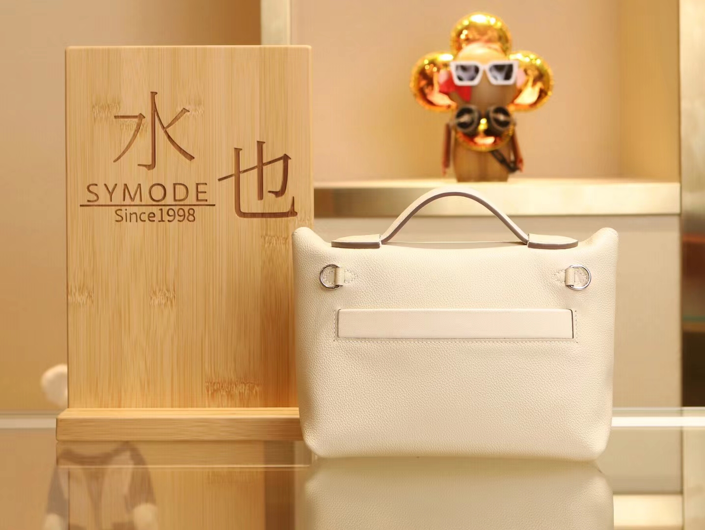 Hermes Mini Kelly2424 爱马仕奶昔白Craie Evercolor拼Swift皮手提包 银扣