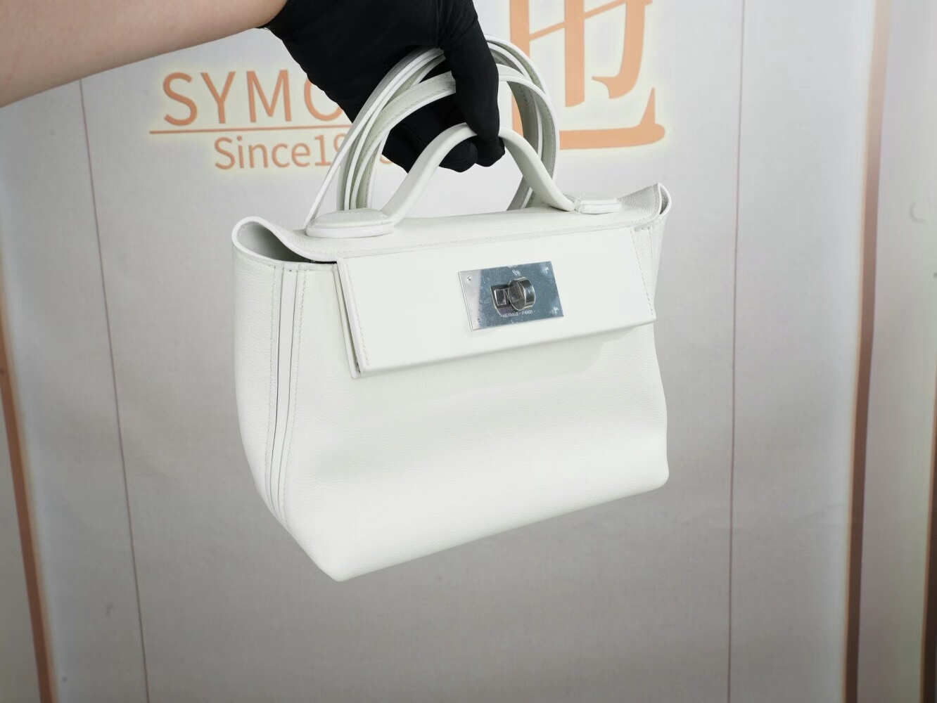 爱马仕包包官网 Hermes Kelly 2424 Mini 纯白色Evercolor拼Swift皮 银扣