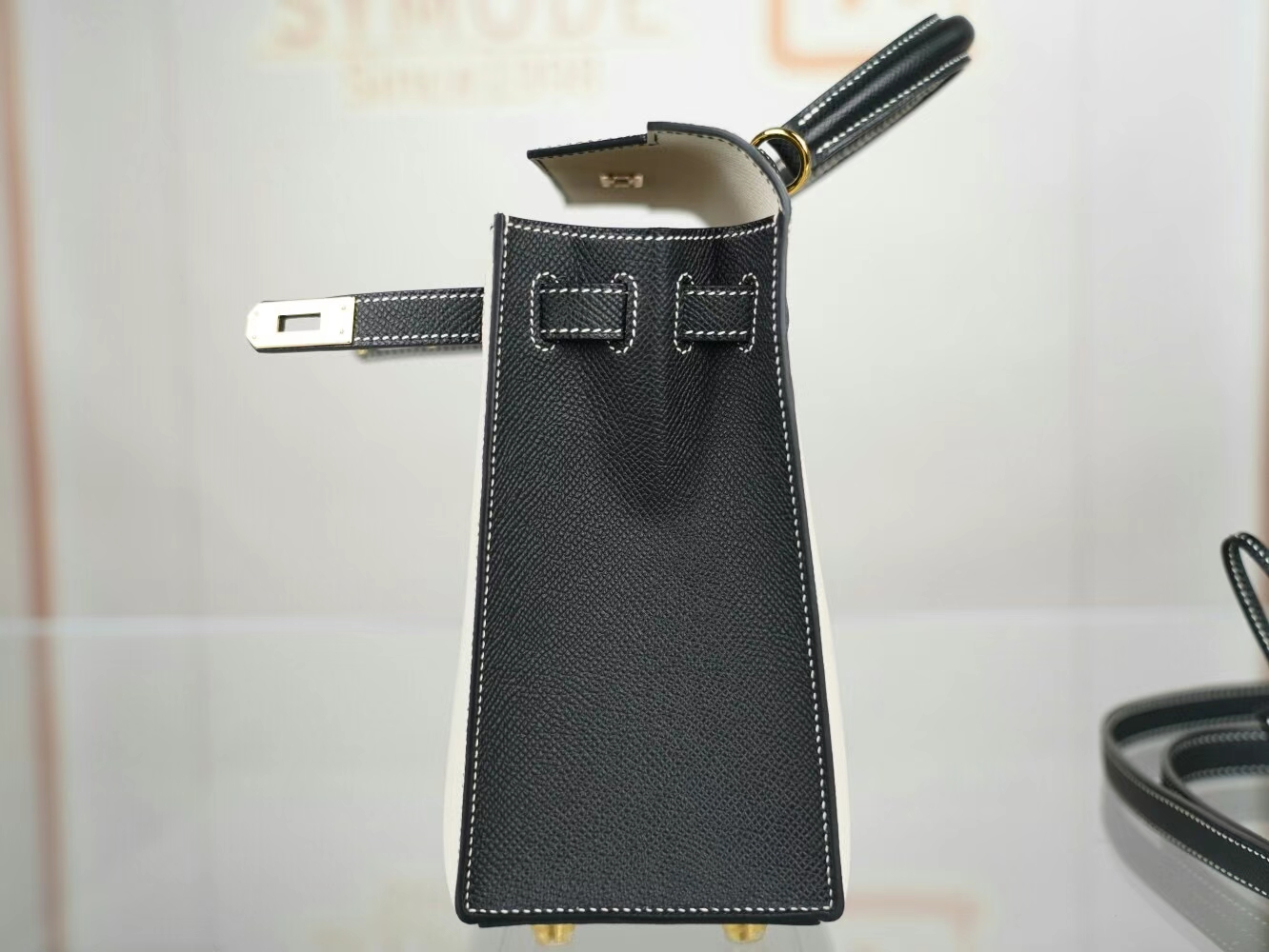 爱马仕限量熊猫包 Hermes Kelly 25CM 奶昔白拼黑色Epsom皮凯莉包 金扣
